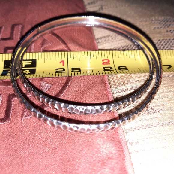 Hammered Handmde Silver Bangle Pair - Picture 11 of 13